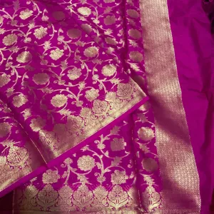 Beautiful and Bright Pink Red banarasi Duppatta with Golden Zari Work