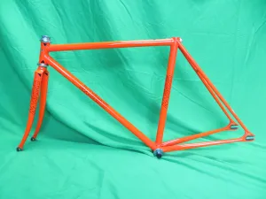 Makino // Neon Orange // 49.5cm